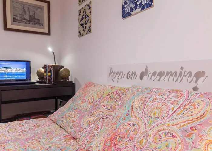 Daire Amazing Camoes - Chiado,