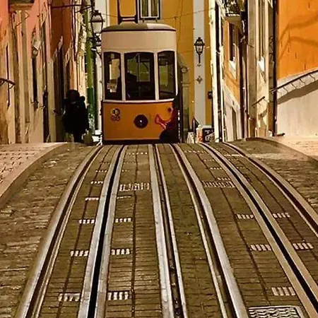דירה Amazing Camoes - Chiado, *